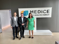 NRW Environment Minister Oliver Krischer visits the MEDICE Health Family in Iserlohn